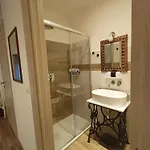 Bifora فندق مبيت وإفطار Múggia